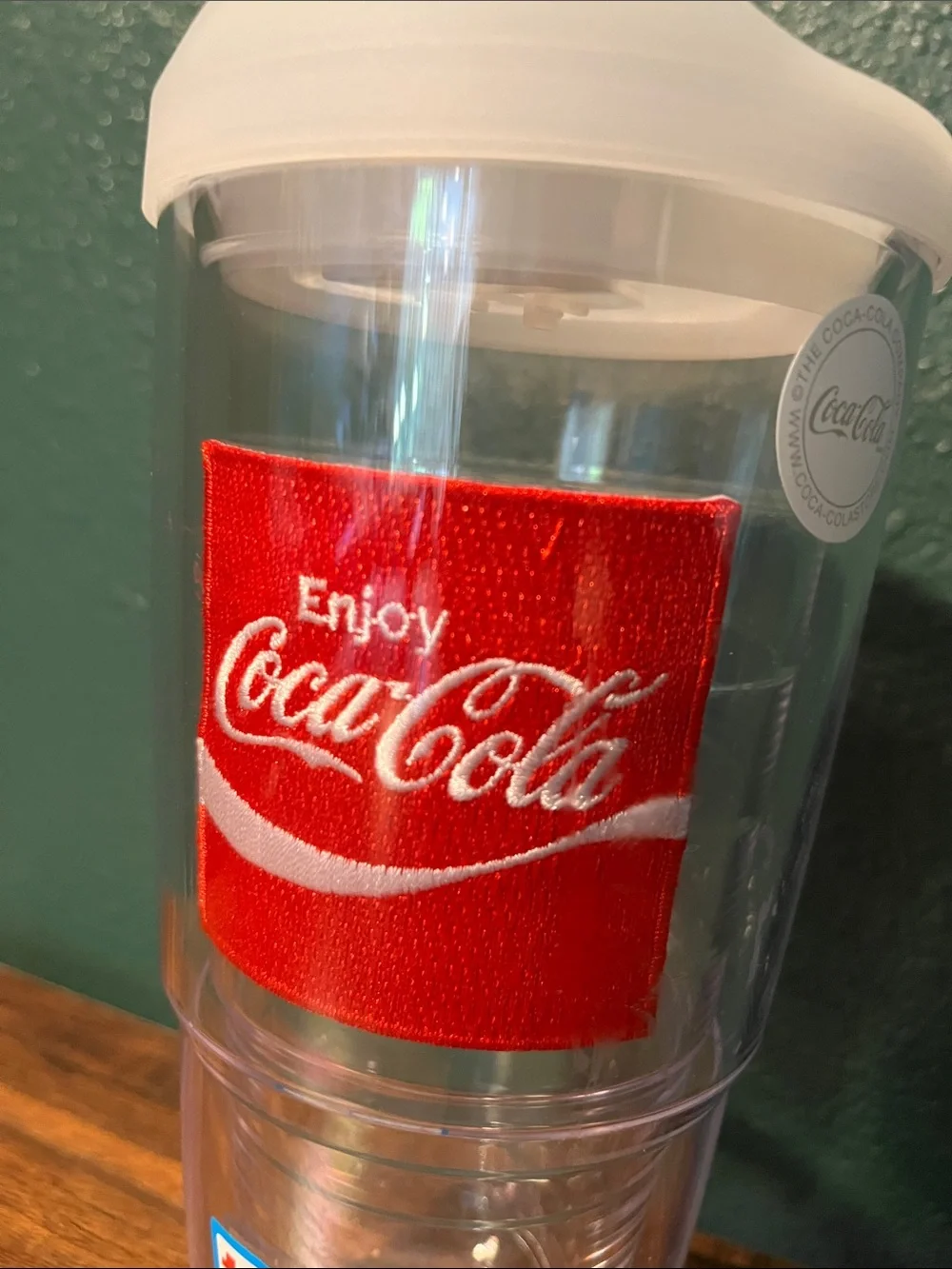 NEW Coca-Cola Tervis Tumbler 24 oz hot or cold